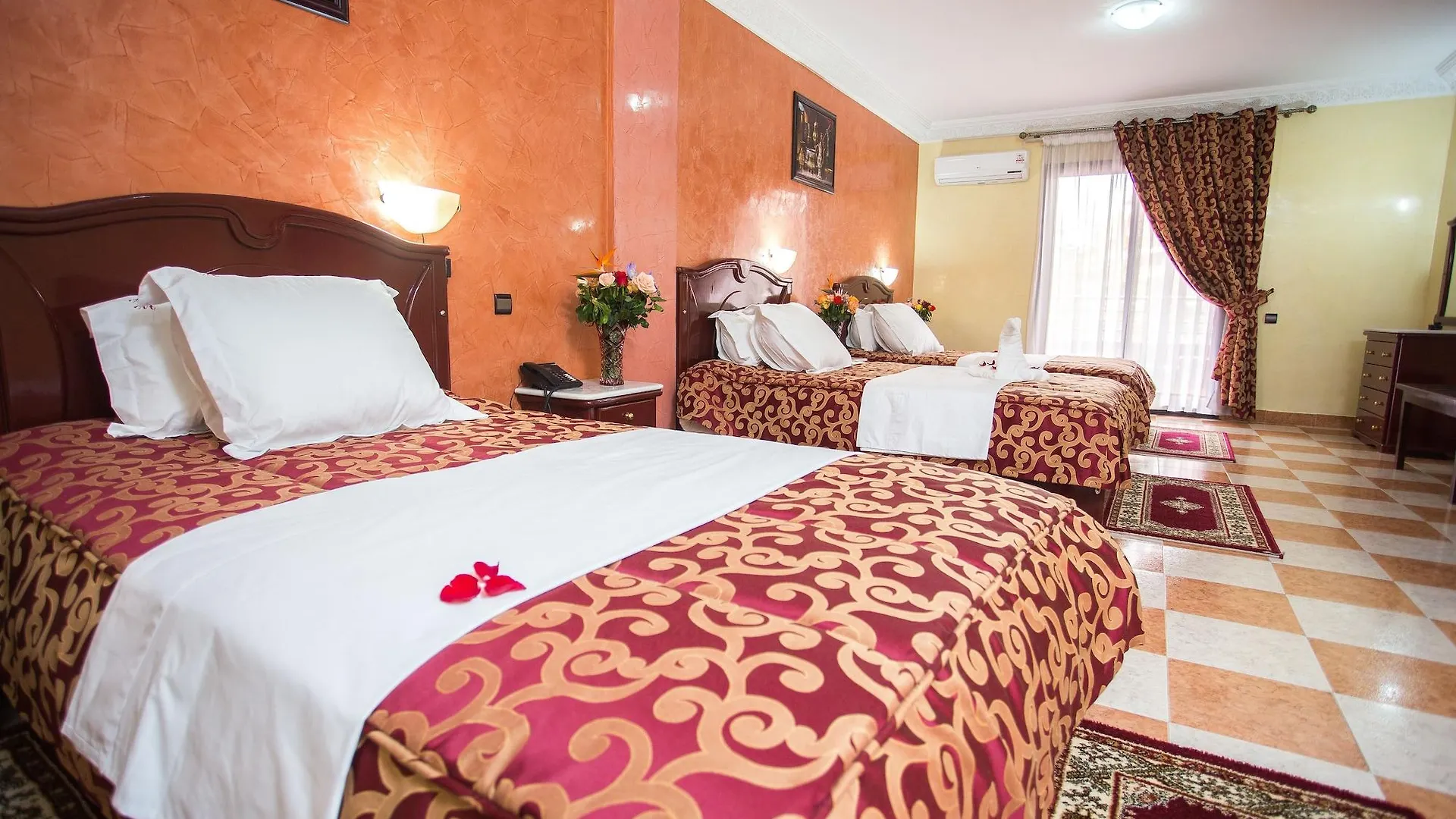 ****  מרקש Hotel Les Ambassadeurs מרוקו